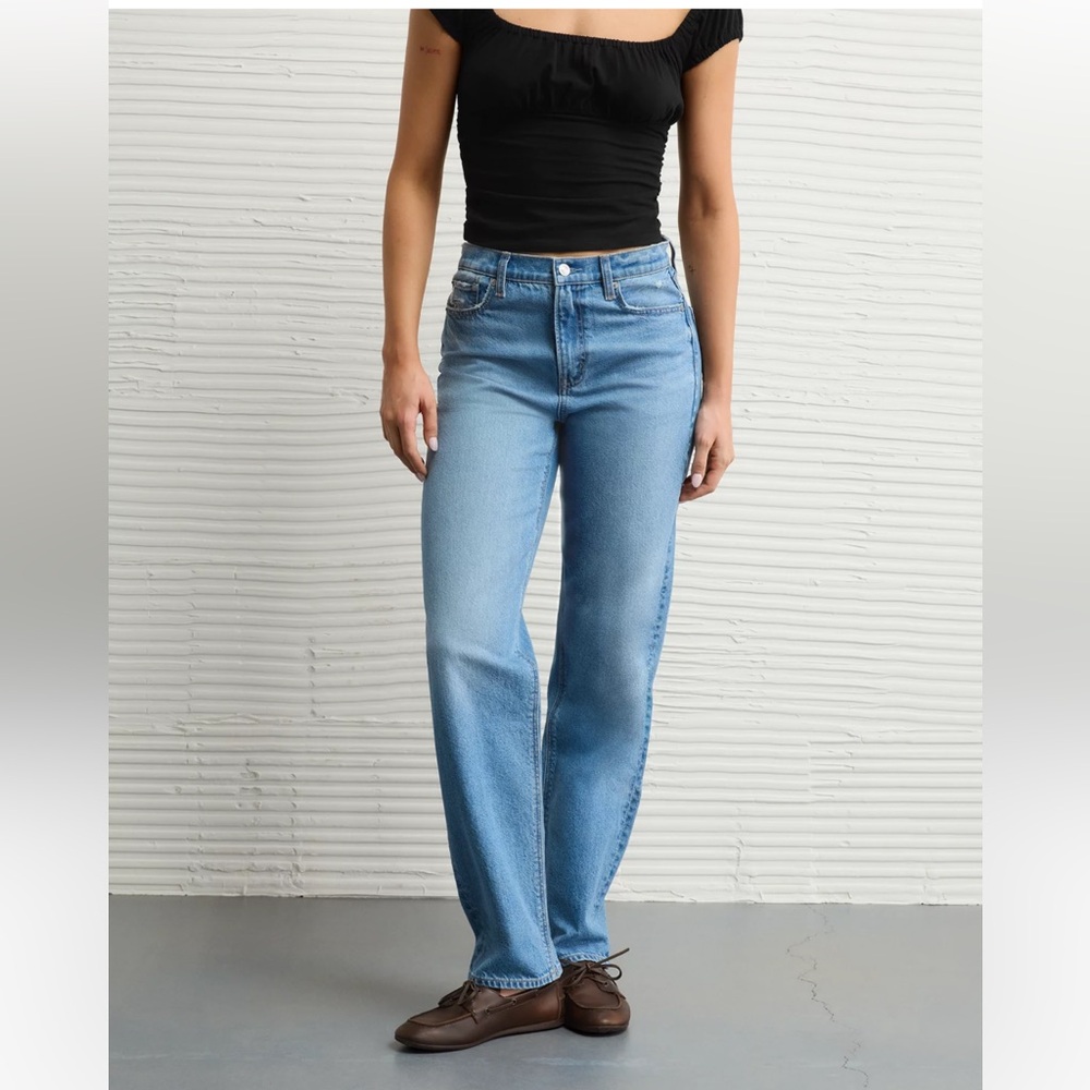 NWT AE Strigid Super High-Waisted Baggy Straight Jean